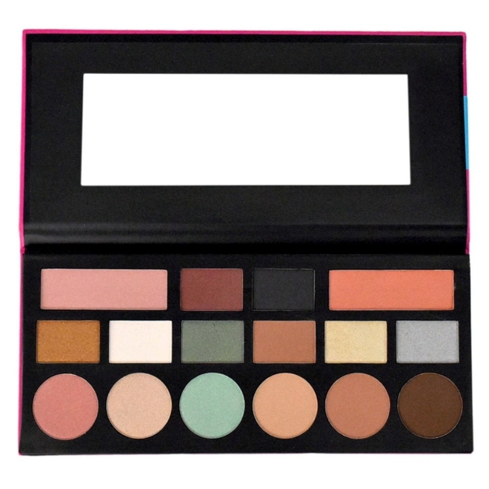 Ultimate beauty eyeshadow palette